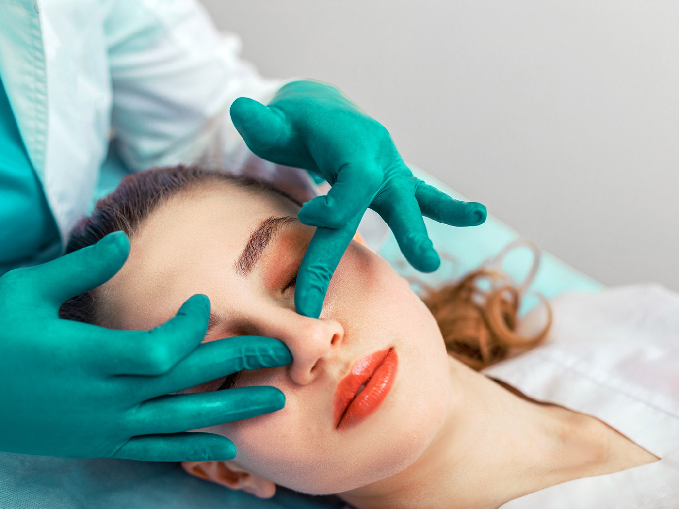Plastična hirurgija | Rinoplastika ili septoplastika: Šta treba da uradim?