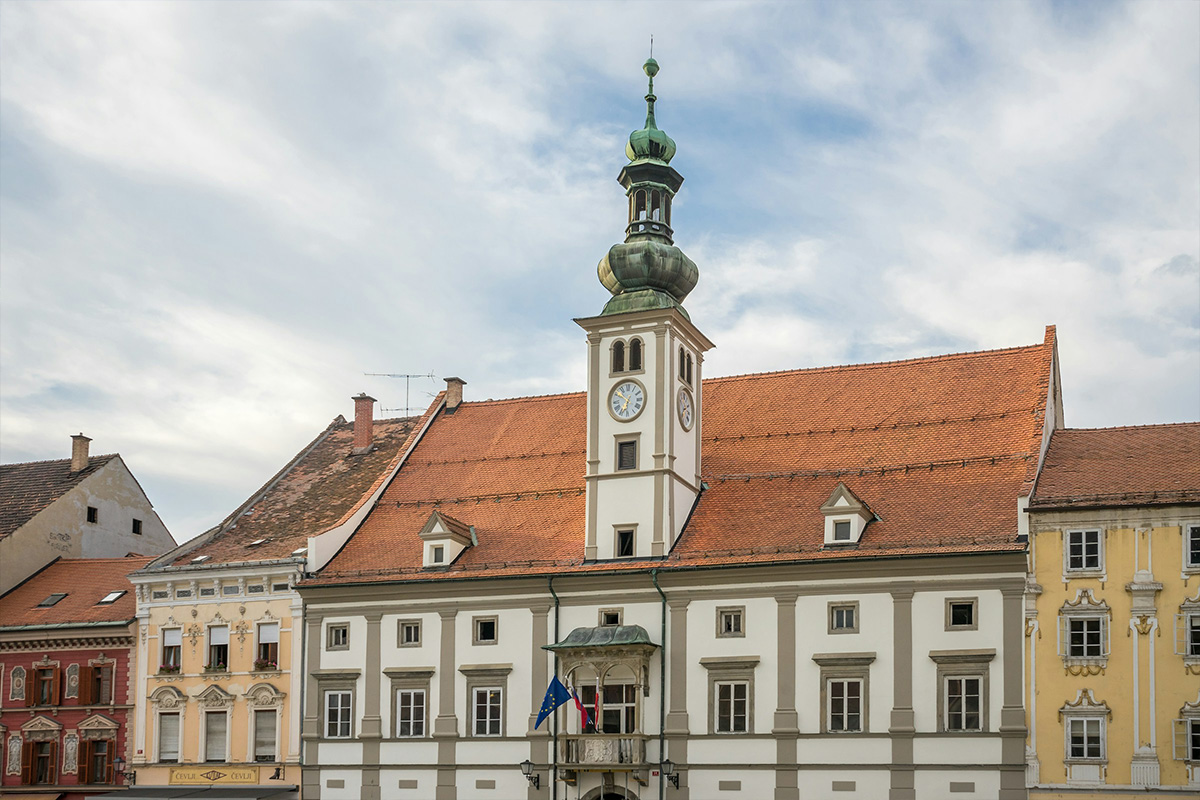Plastična hirurgija | Plastična hirurgija Maribor